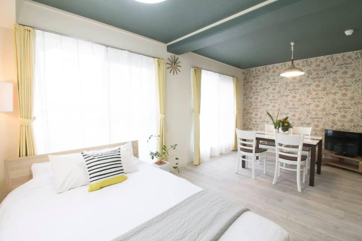 Bhotel La-Shante - 5 Mins Walk To The Peacepark & Up To 4 Ppl Хиросима Экстерьер фото