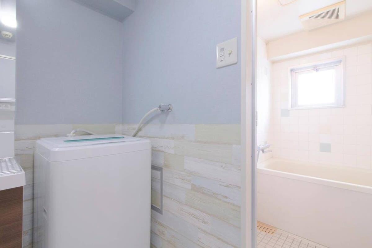 Bhotel La-Shante - 5 Mins Walk To The Peacepark & Up To 4 Ppl Хиросима Экстерьер фото